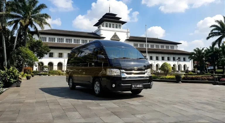Sewa Hiace Bandung