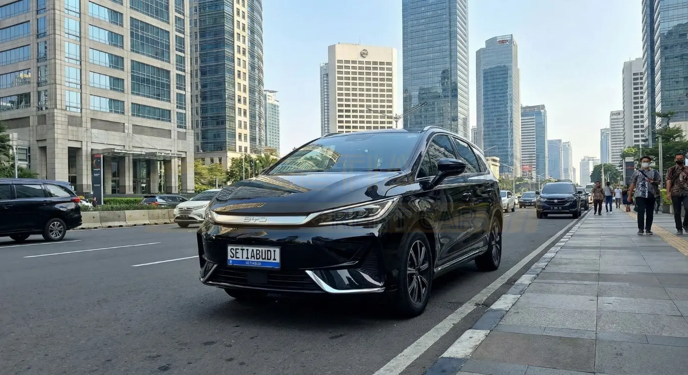 Sewa BYD M6 Jakarta Utara