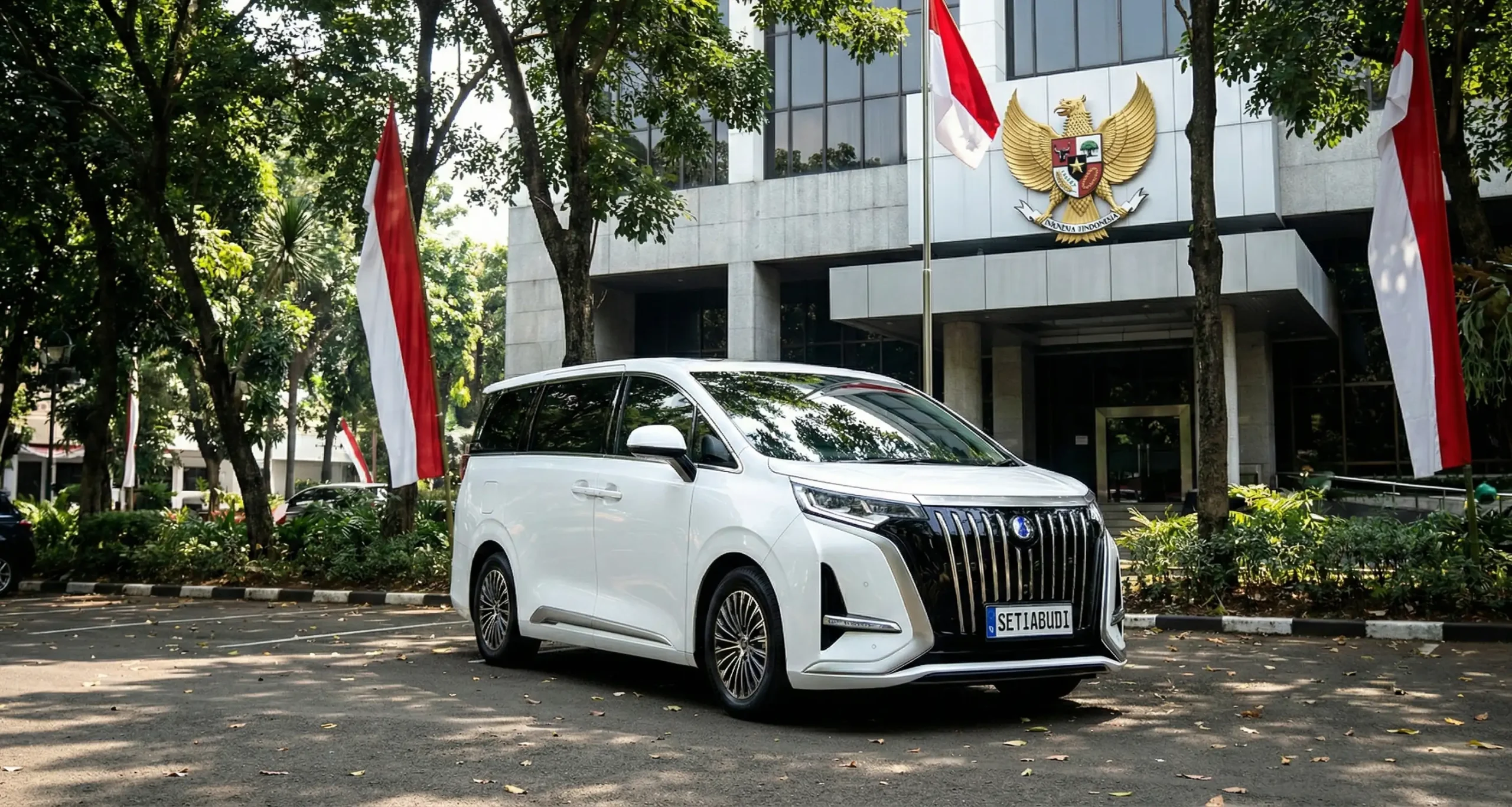 Sewa Mobil Denza Surabaya